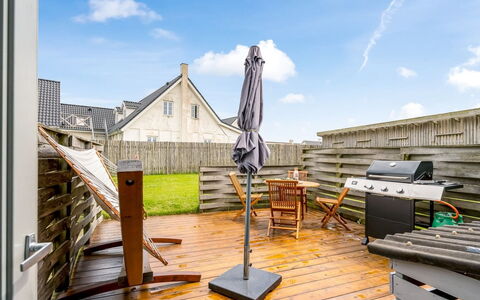 Hansa - 300M from the Sea: Roof, House, Home, Cottage, Siding, Estate, Driveway, Garden Buildings, Yard, Shed