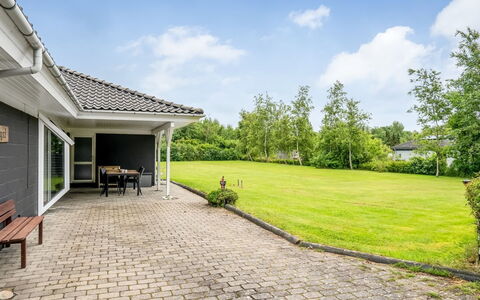 Lyra - 500M to the Fjord: Grass, Grassland, Landscape, Ecoregion, Plain, Plant Community, Land Lot, Outdoor Furniture, Prairie, Shrubland