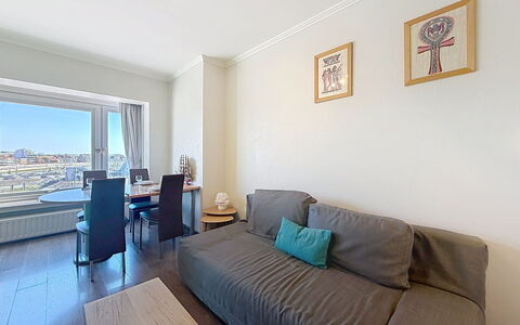 Accommodation:&nbsp;Bella Iii with Harbour View 370.3