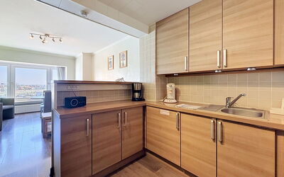 Accommodation:&nbsp;Bella Iii with Harbour View 370.3