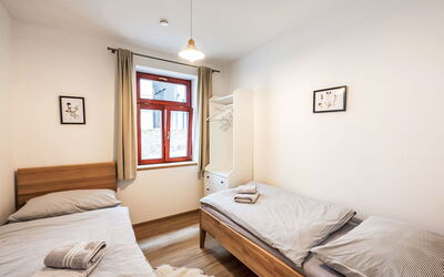 Accommodation:&nbsp;Olšina 100.3