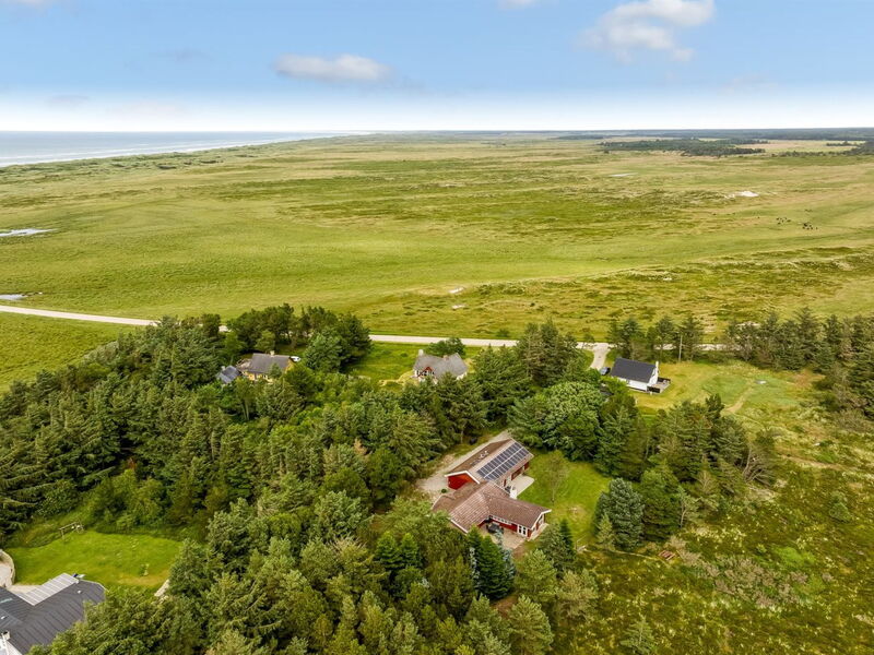 Aisling - 700M from the Sea