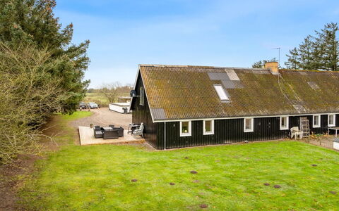 Thorgot - 3Km from the Sea: Grass, Roof, Cottage, House, Rural Area, Home, Land Lot, Farmhouse, Lawn, Estate