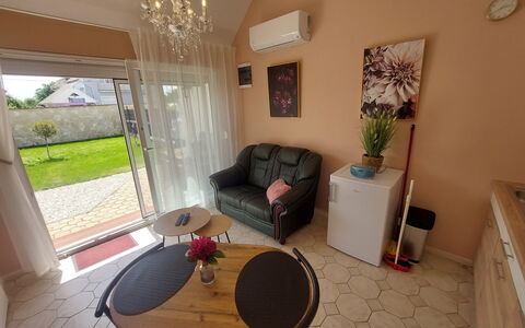 Buk City Apartments * * *