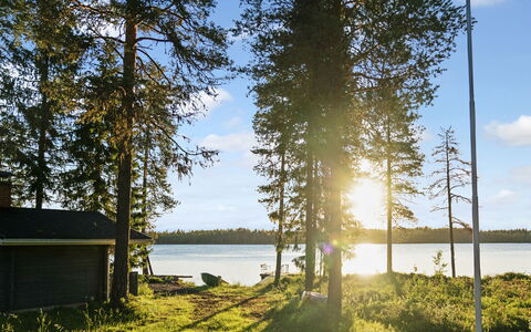 Villa Wirtanen: Sky, Nature, Natural Environment, Natural Landscape, Landscape, Summer, Bank, Lake, Shore, Morning