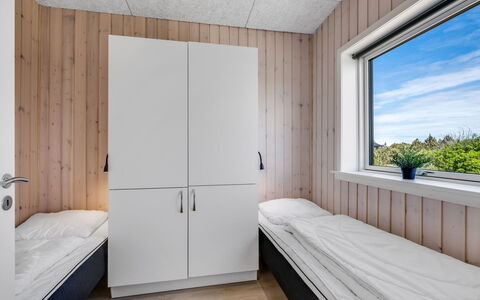 Marius - 400M from the Sea: Wood, Bedroom, Floor, Flooring, Bed, Interior Design, Ceiling, Bed Sheet, Bedding, Room