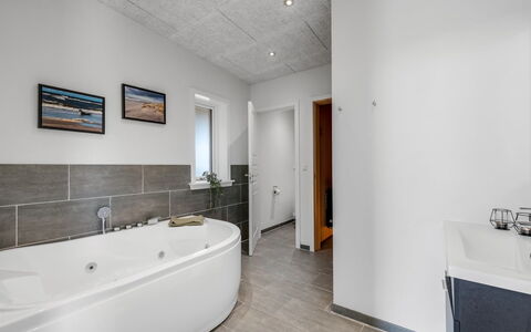 Marius - 400M from the Sea: Flooring, Plumbing Fixture, Floor, Ceiling, Interior Design, Bathroom, Plumbing, Sink, Tap, Room