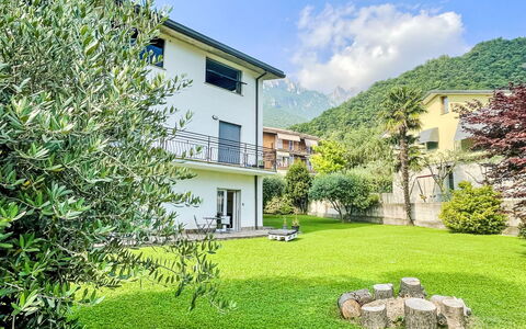 Danina: Plant, Sky, Building, Cloud, Window, Green, Natural Landscape, House, Tree, Land Lot