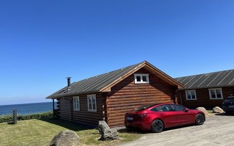 Stille - 10M from the Sea: Wood, Home, Porch, Deck, Hardwood, Roof, Wood Stain, Wood Flooring, Eco Hotel