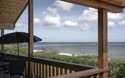 Stille - 10M from the Sea