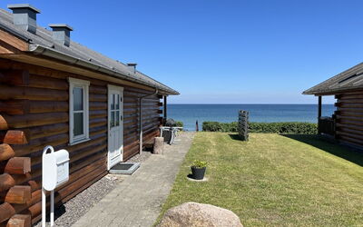 Stille - 10M from the Sea