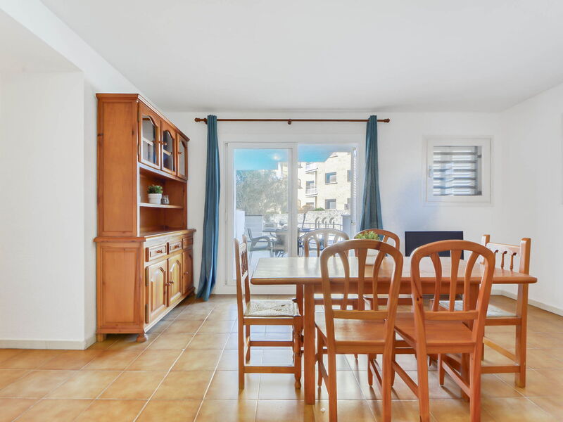 Accommodation:&nbsp;Platja de Roses 900.7