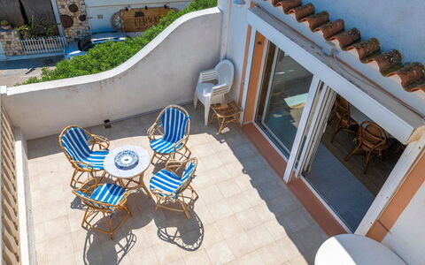 La Racona: Swimming Pool, Residential Area, Condominium, Apartment, Resort, Estate, Shade, Villa, Hacienda, Mansion
