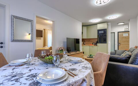 Darja: Table, Furniture, Property, Couch, Azure, Wood, Living Room, Interior Design, Floor, Comfort