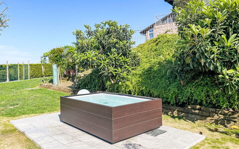 Portacomaro 200: Garden, Landscaping, Water Feature, Swimming Pool, Lawn, Backyard, Yard, Shade, Design