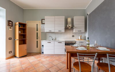 Accommodation:&nbsp;Nonno 200.1