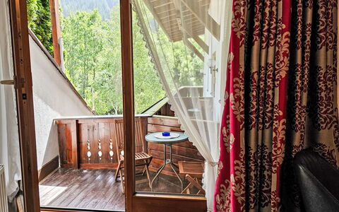 See 101: Property, Wood, Interior Design, Shade, Tints And Shades, Hardwood, Wood Stain, Tree, Flooring, Curtain