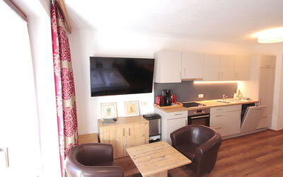 Accommodation:&nbsp;Inn 101.3