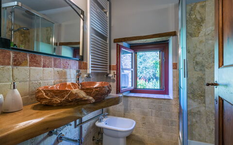 Il Cinghiale: Property, Building, Plumbing Fixture, Wood, Interior Design, Lighting, Purple, Bathroom, Floor, Flooring