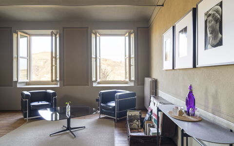 B&b Vigne Di Fagnano Without Kitchen: Furniture, Building, Table, Window, Picture Frame, Interior Design, Wood, Floor, Flooring