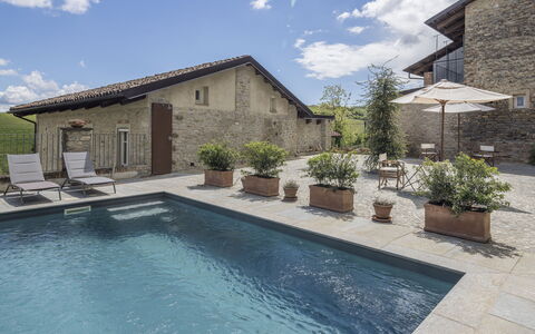 Arpusè, Relax nelle Langhe - Barolo, with Pool: House, Residential Area, Architecture, Home, Cottage, Roof, Door, Estate, Flagstone, Swimming Pool