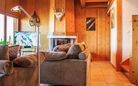 Chalet Aurore: Table, Property, Building, Furniture, Water, Plant, Sky, Chair, Cloud, Seaside Resort
