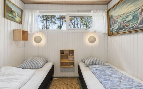 Franja - 120M from the Sea: Wood, Flooring, Floor, Interior Design, Bedroom, Ceiling, Bed, Room, Wood Stain, Hardwood