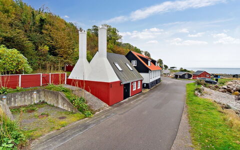 Malila - 15M from the Sea: Wood, Roof, Architecture, Home, House, Cottage, Siding, Hardwood, Slope, Estate