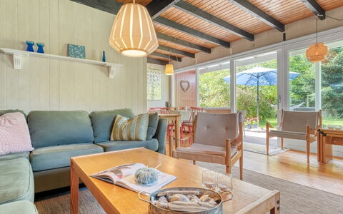 Elkea - 150M from the Sea: Wood, Roof, Architecture, Home, House, Cottage, Siding, Hardwood, Slope, Estate