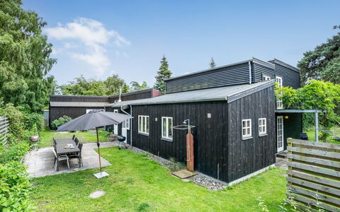 Henkil - 175M from the Sea: Roof, House, Home, Cottage, Door, Siding, Deck, Porch, Plank, Hardwood