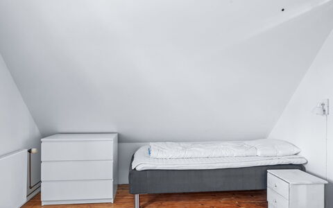 Huno - 2Km from the Sea: Flooring, Floor, Wood, Interior Design, Furniture, Bedroom, Ceiling, Room, Wood Flooring, Bed