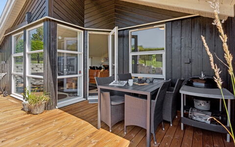Enida - 350M to the Fjord: Wood, Home, Door, Wood Flooring, Porch, Flooring, Hardwood, Floor, Wood Stain, Deck