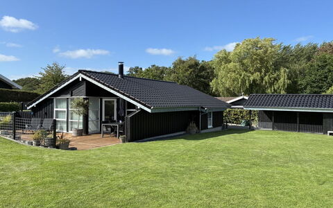 Enida - 350M to the Fjord: Roof, House, Home, Cottage, Lawn, Siding, Garden Buildings, Yard, Garden, Estate