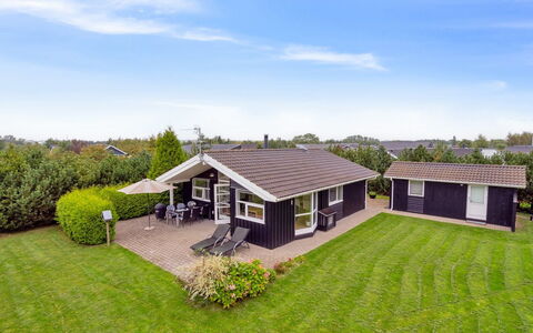 Eljena - 700M from the Sea: Roof, House, Home, Cottage, Door, Siding, Deck, Porch, Plank, Hardwood