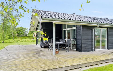 Hæryst - 300M from the Sea: Roof, House, Home, Cottage, Door, Siding, Deck, Porch, Plank, Hardwood