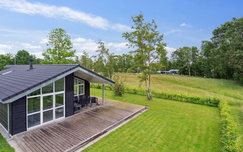 Hæryst - 300M from the Sea: Roof, House, Home, Cottage, Door, Siding, Deck, Porch, Plank, Hardwood