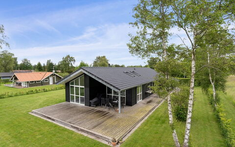 Hæryst - 300M from the Sea: Roof, House, Home, Cottage, Door, Siding, Deck, Porch, Plank, Hardwood