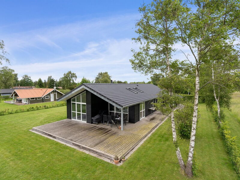 Hæryst - 300M from the Sea
