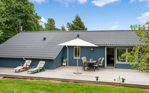 Ljiljana - 2Km from the Sea: Roof, Home, House, Cottage, Siding, Shade, Estate, Garden, Lawn, Yard