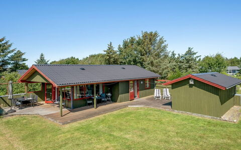 Geertje - 900M from the Sea: House, Roof, Home, Cottage, Shed, Garden Buildings, Siding, Yard, Log Cabin, Hut