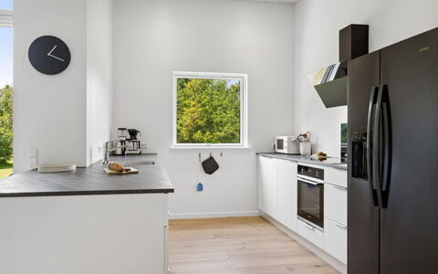 Gertraude - 800M from the Sea: Interior Design, Flooring, Floor, Wood, Furniture, Ceiling, Kitchen Appliance, Kitchen, Home Appliance, Wood Flooring