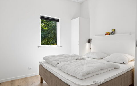 Gertraude - 800M from the Sea: Bed, Bedroom, Wall, Interior Design, Bedding, Bed Sheet, Ceiling, Wood, Floor, Flooring