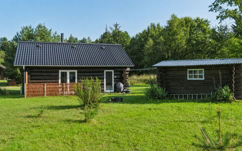 Barni - 7Km from the Sea: House, Roof, Home, Cottage, Shed, Garden Buildings, Siding, Yard, Log Cabin, Hut