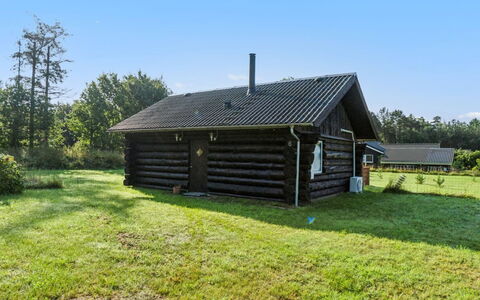 Barni - 7Km from the Sea: House, Roof, Home, Cottage, Shed, Garden Buildings, Siding, Yard, Log Cabin, Hut