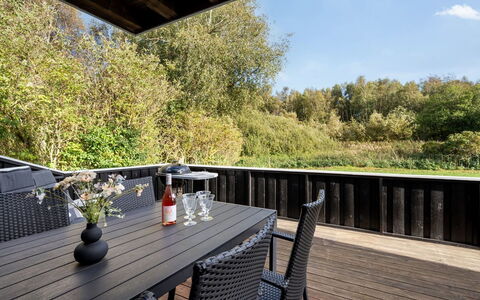 Soeren - 300M from the Sea: Wood, Home, Porch, Deck, Hardwood, Roof, Wood Stain, Wood Flooring, Eco Hotel