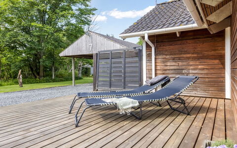 Sylwia - 250M to the Fjord: Thatching, Cottage, House, Roof, Home, Farmhouse, Hut, Estate, Village
