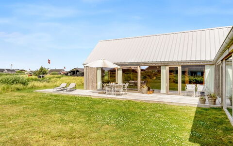 Onni - 250M from the Sea: House, Home, Roof, Residential Area, Cottage, Estate, Farmhouse, Lawn, Landscaping, Siding