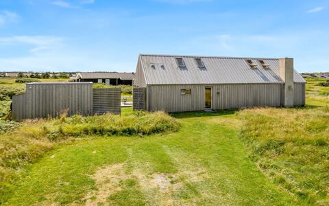 Onni - 250M from the Sea: House, Home, Roof, Residential Area, Cottage, Estate, Farmhouse, Lawn, Landscaping, Siding