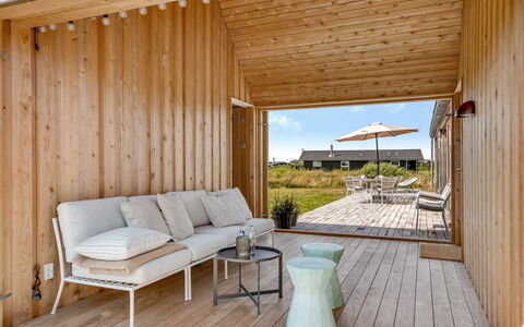 Onni - 250M from the Sea: House, Home, Roof, Residential Area, Cottage, Estate, Farmhouse, Lawn, Landscaping, Siding