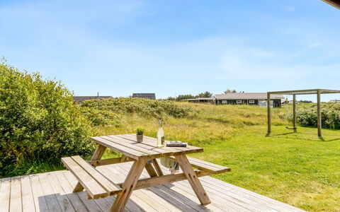 Onni - 250M from the Sea: House, Home, Roof, Residential Area, Cottage, Estate, Farmhouse, Lawn, Landscaping, Siding